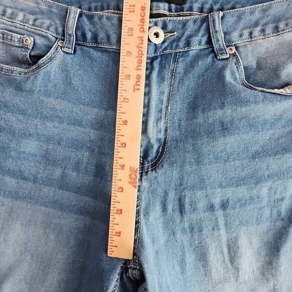 Ashley Stewart Jeans Size 14 Medium Wash Rhinestone Raw Edge Bootcut Leg 147502 - Picture 16 of 16